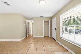 1729 Flores Ct, Orlando, FL 32811 - Photo 12