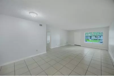 605 Northlake Boulevard #31, Altamonte Springs, FL 32701 - Photo 2