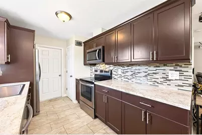 337 Windridge Place, Tavares, FL 32778 - Photo 12
