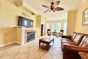 2747 Via Capri, Clearwater, FL 33764 - Photo 14