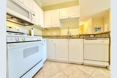 2747 Via Capri #1126, Clearwater, FL 33764 - Photo 6