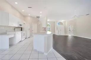 3404 River Woods Dr, Parrish, FL 34219 - Photo 10