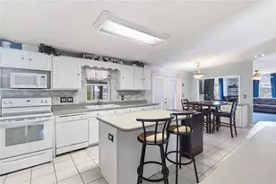 2030 Crystal Ln, Saint Cloud, FL 34769 - Photo 2