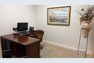 7901 Kingspointe Parkway #8, Orlando, FL 32819 - Photo 12