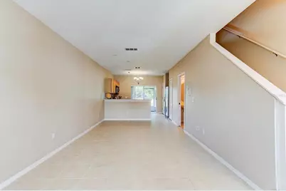 509 Wilton Circle, Sanford, FL 32773 - Photo 2