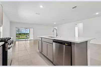 24550 Hodges Reserve Avenue, Howey in the Hills, FL 34737 - Photo 6