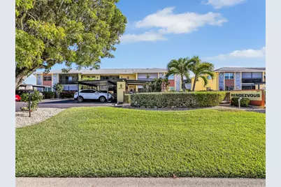 4021 SE 19th Avenue #201, Cape Coral, FL 33904 - Photo 2