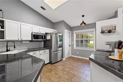 39600 Greenbrier Street, Eustis, FL 32736 - Photo 10
