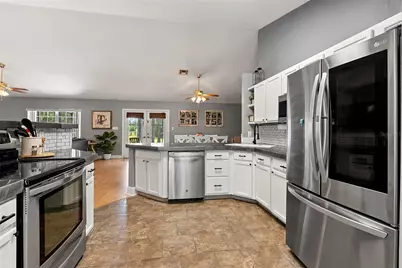 39600 Greenbrier Street, Eustis, FL 32736 - Photo 12