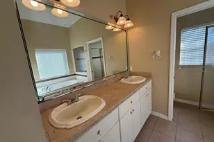 5111 Ironsides Ct, Tavares, FL 32778 - Photo 26