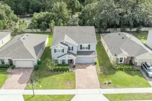 535 Darshire Ave, Eustis, FL 32736 - Photo 2
