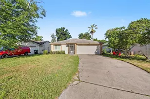 7734 Lakeside Woods Dr, Orlando, FL 32810 - Photo 1