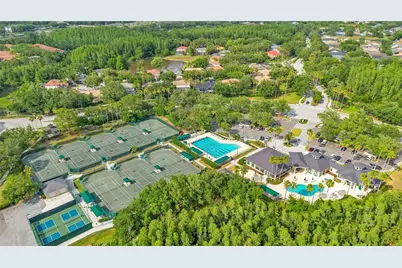18013 Forest Retreat Lane, Tampa, FL 33647 - Photo 52