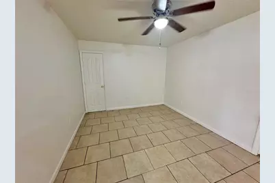 1317 Cambridge Drive, Leesburg, FL 34748 - Photo 16