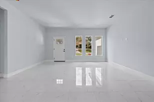 2875 E Slater Dr, Deltona, FL 32738 - Photo 6