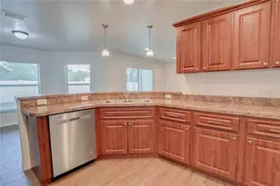305 Prince St, Orlando, FL 32809 - Photo 12