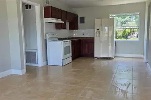 260 Pine Tree Dr, Casselberry, FL 32707 - Photo 2