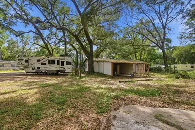 6945 NE 5th Place, Ocala, FL 34470 - Photo 24