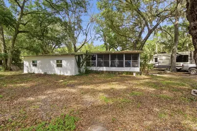 6945 NE 5th Place, Ocala, FL 34470 - Photo 2