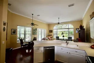 9035 Laurel Ridge Dr, Mount Dora, FL 32757 - Photo 8