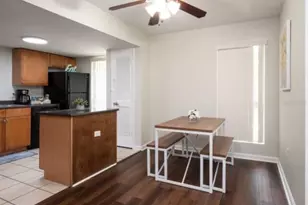 1810 NW 23rd Blvd, Gainesville, FL 32605 - Photo 2