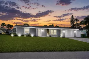 1623 Wavecrest St, Merritt Island, FL 32952 - Photo 2