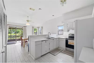 10137 Pink Carnation Court, Orlando, FL 32825 - Photo 16