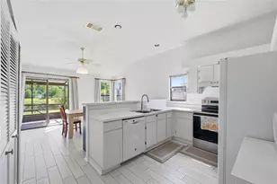 10137 Pink Carnation Ct, Orlando, FL 32825 - Photo 16