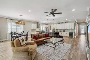 4912 Catalpa Dr, Saint Cloud, FL 34772 - Photo 2