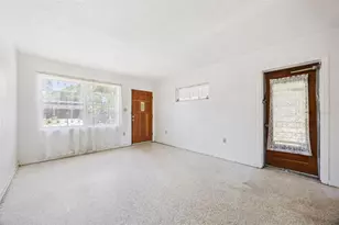 3733 Surrey Dr, Orlando, FL 32812 - Photo 2