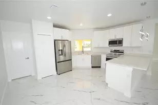 1132 Edelweiss St E, Lehigh Acres, FL 33974 - Photo 10