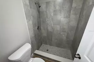 3063 Curry Woods Dr, Orlando, FL 32822 - Photo 10
