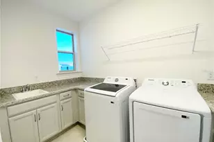 13270 Bromborough Dr, Orlando, FL 32832 - Photo 22