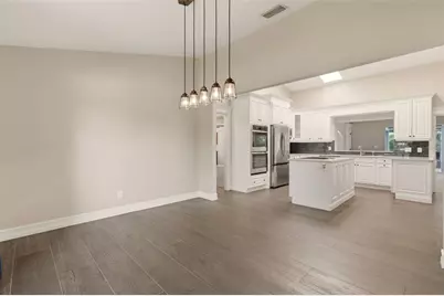 215 Sovereign Court, Altamonte Springs, FL 32701 - Photo 10