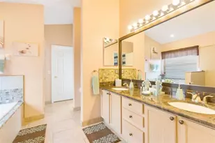 2672 Autumn Creek Cir, Kissimmee, FL 34747 - Photo 4