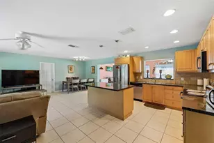 4321 S Lockwood Ridge Rd, Sarasota, FL 34231 - Photo 12