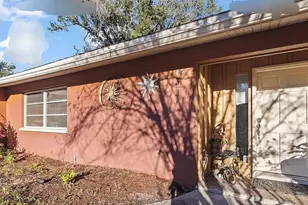 4321 S Lockwood Ridge Rd, Sarasota, FL 34231 - Photo 4
