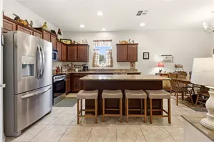 133 Lakeshore Dr, Davenport, FL 33837 - Photo 10