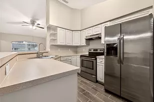 835 Lancaster Ave, Orange City, FL 32763 - Photo 6