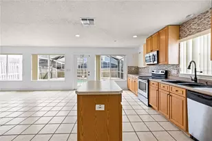1212 Sandbrook Dr, Orlando, FL 32824 - Photo 12