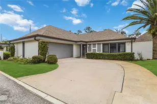 1489 Magellan Cir, Orlando, FL 32818 - Photo 1