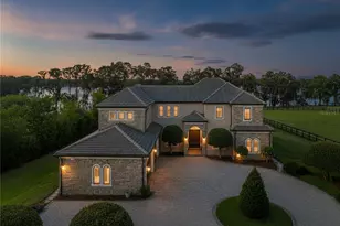 746 Lake Mills Rd, Oviedo, FL 32766 - Photo 1