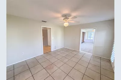 4561 Great Lakes Drive S, Clearwater, FL 33762 - Photo 8
