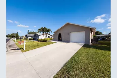 4561 Great Lakes Drive S, Clearwater, FL 33762 - Photo 26