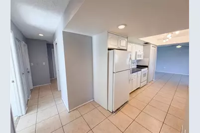 4561 Great Lakes Drive S, Clearwater, FL 33762 - Photo 14