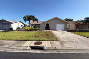 4561 Great Lakes Dr S, Clearwater, FL 33762 - Photo 24
