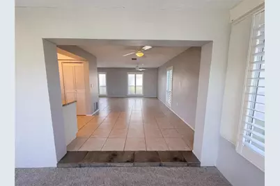 4561 Great Lakes Drive S, Clearwater, FL 33762 - Photo 10