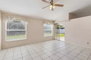 3203 Sawgrass Creek Cir, Saint Cloud, FL 34772 - Photo 12
