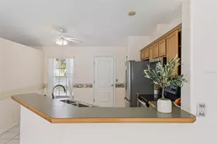 3203 Sawgrass Creek Cir, Saint Cloud, FL 34772 - Photo 6