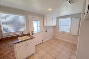 535 Palmetto Dr, Melbourne, FL 32935 - Photo 12